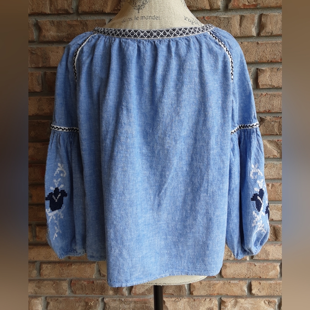 Zara Basic Collection Embroidered Peasant Boho Li… - image 8